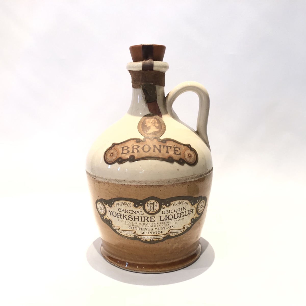ブロンテ ヨークシャーリキュール BRONTE YORKSHIRE LIQUEUR FRENCH BRANDY with HONEY 60PROOF / 24FR.OZ