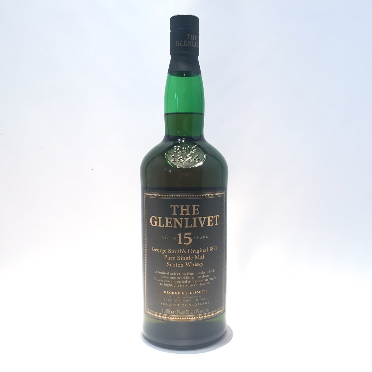 グレンリベット 15年ピュアシングルモルトThe GLENLIVETAGED 15 YEARSPURE SINGLE MALT43%vol 43°GL / 43%alc./vol.1 LITRE|WHISKY SHOP
