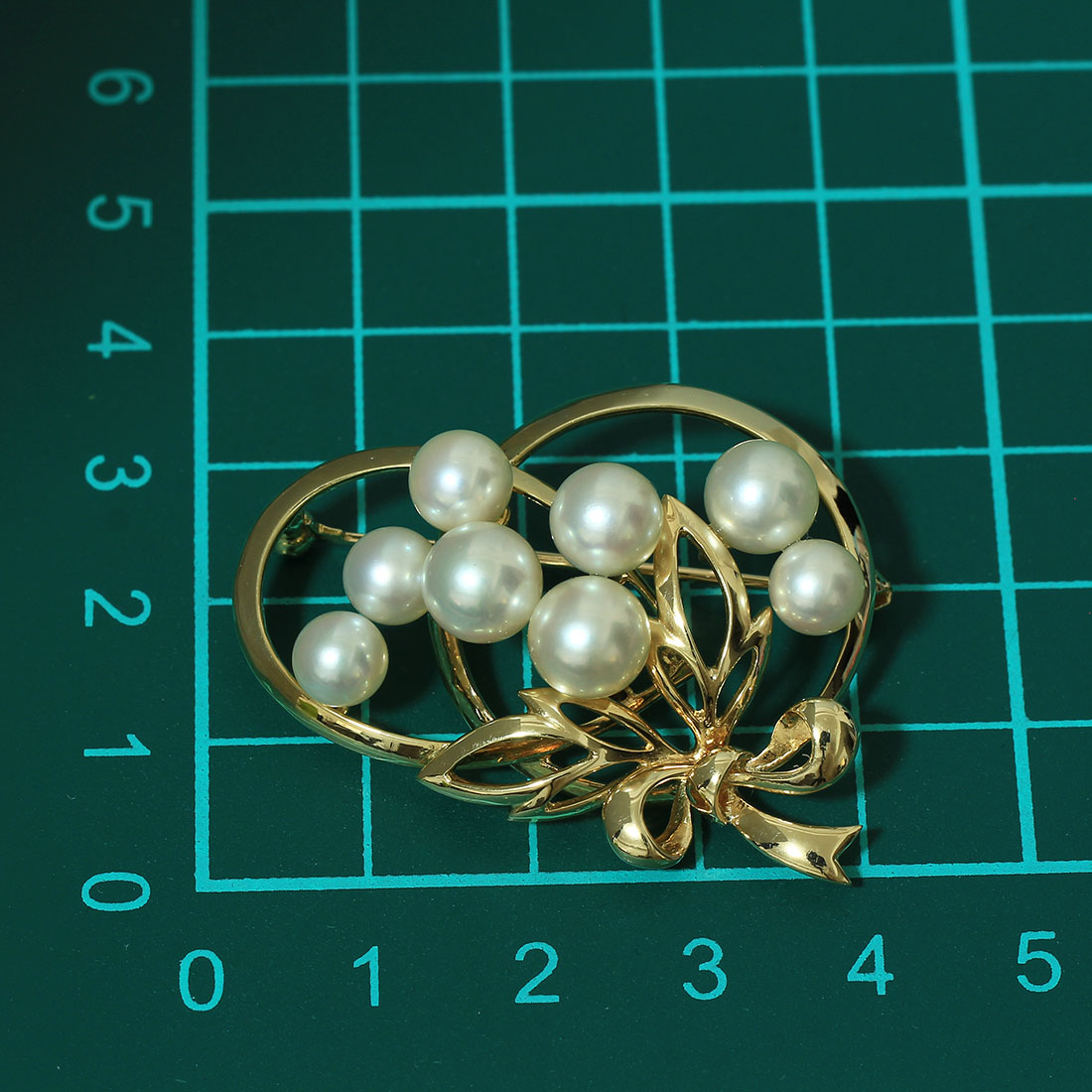 限定数のみ ミキモト ブローチ K14YG パール5.5mm-7.2mm MIKIMOTO