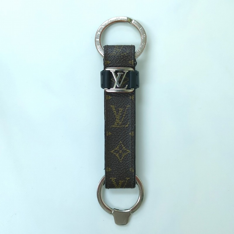 Louis Vuitton ロゴキーホルダー ブラック艶消し 2120000246395_01.jpg
