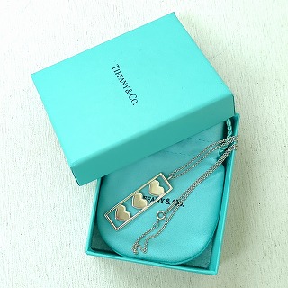 TIFFANY&Co. ティファニー トリプル ハート ネックレス シルバー925 アクセサリー レディース【中古】Bランク　ギフト　プレゼント