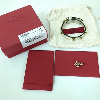 VALENTINO GARAVANI ヴァレンティノガラヴァーニ スタッズ ブレスレット レザー ホワイト イタリア製 アクセサリー レディース【中古】Bランク　ギフト　プレゼント