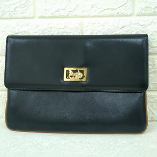 CELINE セリーヌ レザー 馬車金具 クラッチバッグ ブラック ヴィンテージ イタリア製 レディース【中古】Cランク　ギフト　プレゼント｜ウィルマート　店