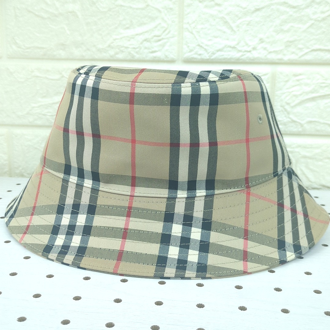 BURBERRY バーバリー 帽子 バケット ハット イタリア製 帽子 レディース【中古】Aランク　ギフト　プレゼント