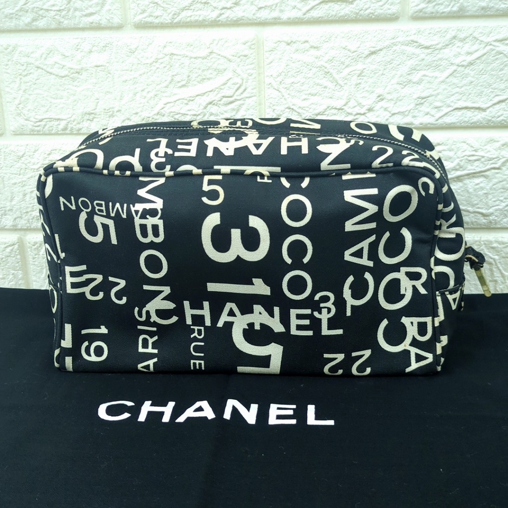 CHANEL シャネル 合切袋 バイシー COCO ロゴタイプ ココマーク イタリア製 レディース【中古】C序列付ける 差し上げ物 差し上げ物