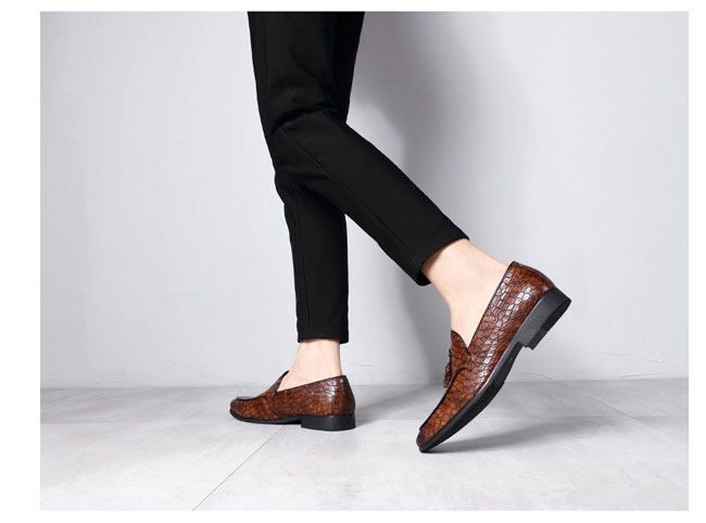 楽天市場 ビジネスシューズ レザーシューズ メンズ ローファー 紳士靴 皮靴 スリッポン カジュアルシューズ 通勤結婚式 Winファッション 楽天市場 ビジネスシューズ レザーシューズ メンズ ローファー 紳士靴 皮靴 スリッポン カジュアルシューズ 通勤結婚式 Winファッション