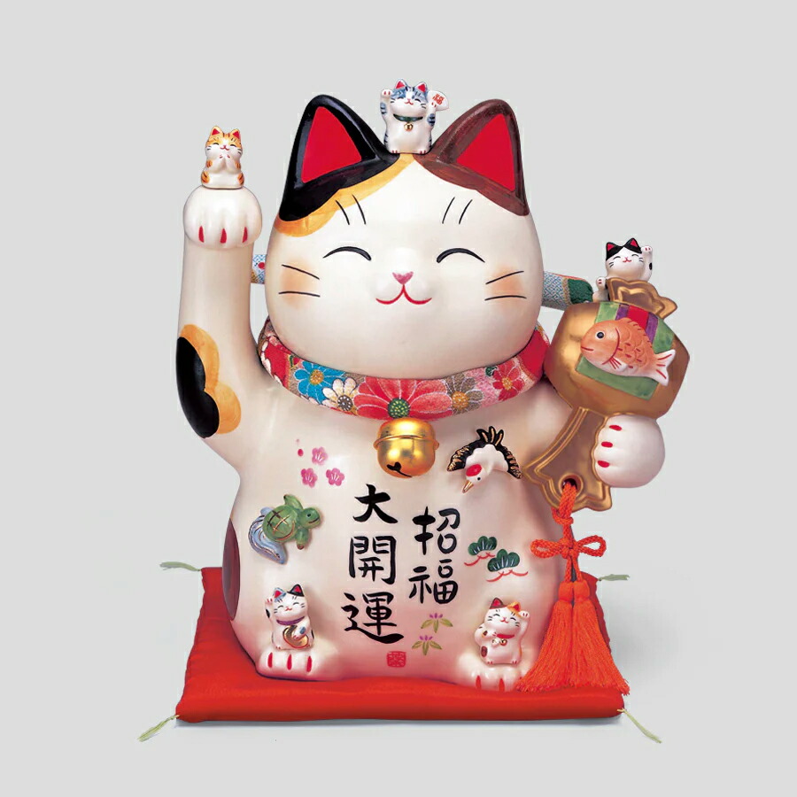招き猫 飾りつけ 瀬戸もの 縁起物 猫 飾りつけ 室内装飾 差し上げ物 差し上げ物 差し上げ物 差し上げ物 日本製 7453 彩絵招福大開運招き猫 （ちりめん：8.5号）まわり合わせ 福 大吉 仕合わせ 愛くるしい ねこ 8235