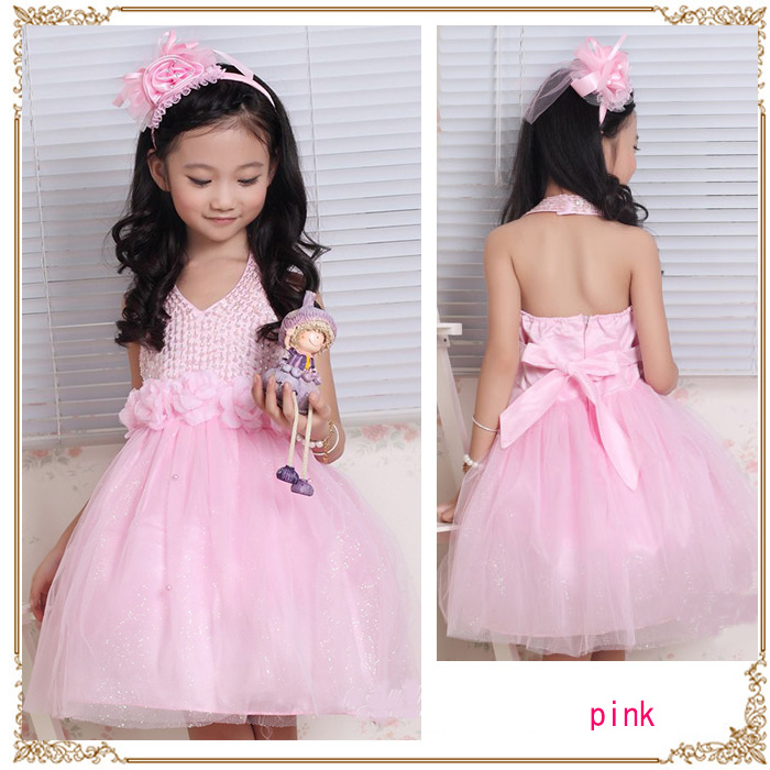 windykids It is child child dress  white  pink entering a 