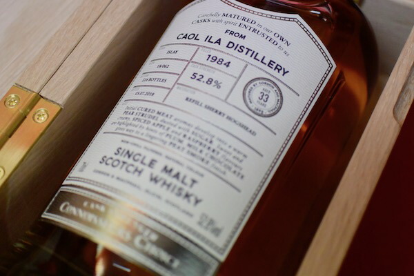 注目ブランド カリーラ ディスティラリー コニッサーズ チョイス 1984y 33y 52 8 ゴードン マクファイル モルト ウイスキー メール便なら送料無料 Mercurytechnologies Mn Com
