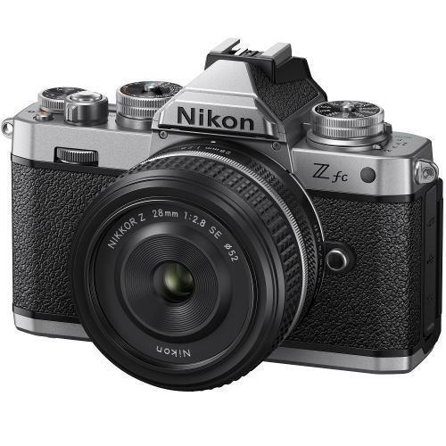 NIKON デジタル一眼写真機 Z fc 28粍 f/2.8 Special Edition 一揃いの道具