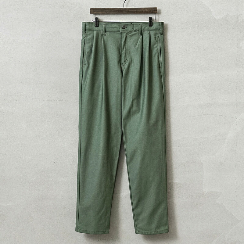 MADE IN USA デッドストック コットンサテン ツータック トラウザーズ OLIVE / チノパン【クーポン対象外】【I】｜メンズファッション アメカジ ミリタリー テーパード アメリカ製 カジュアル メンズパンツ｜ミリタリーWAIPER 店