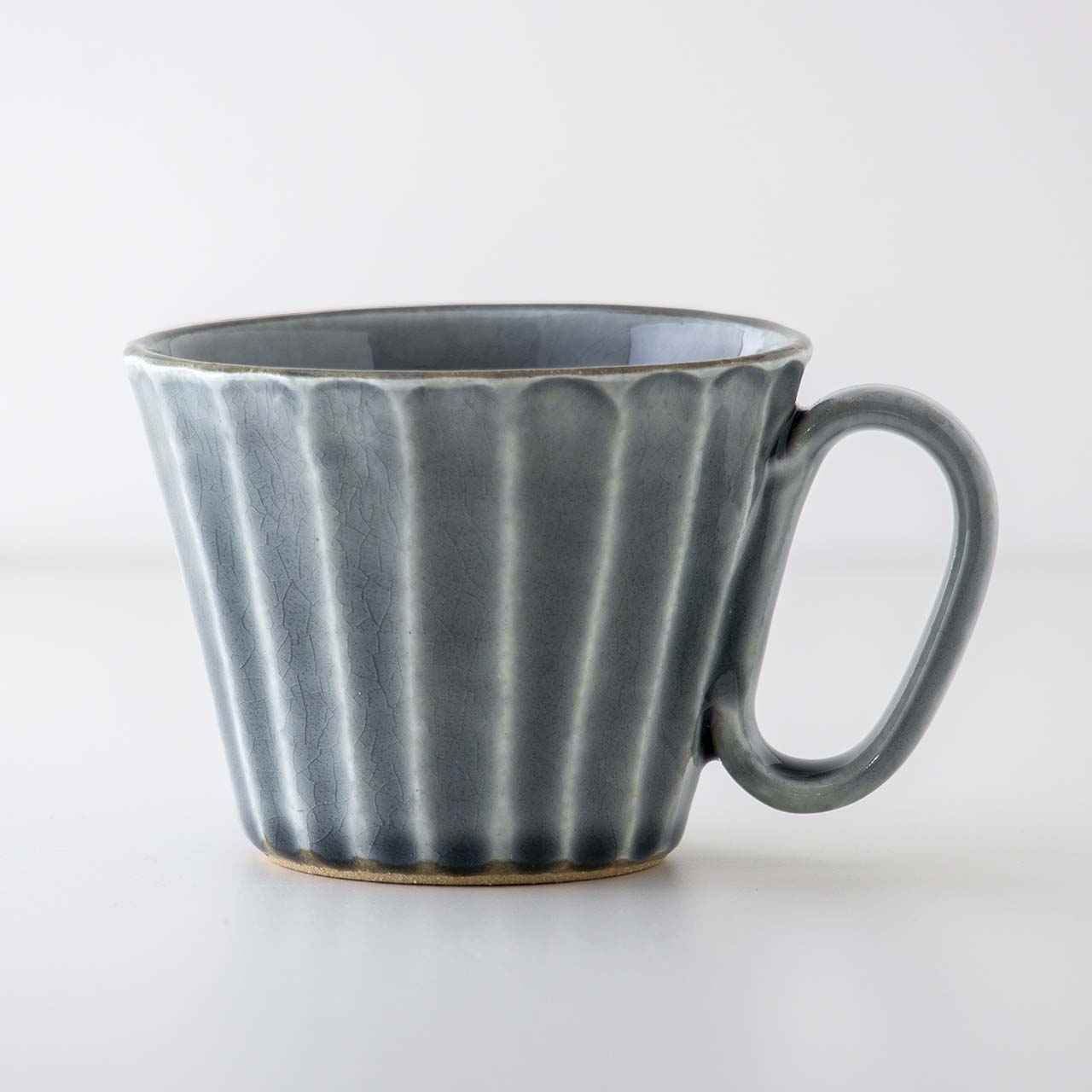 生涯を添い遂げるマグ 益子焼 しのぎ グレー 生涯補償付き マグカップ コーヒーカップ コーヒーマグ 陶器 焼物 おしゃれ ブルー 青 グリーン 緑 ギフト プレゼント 日本製 グッドデザイン賞 贈答誕生日 結婚祝い 退職祝い