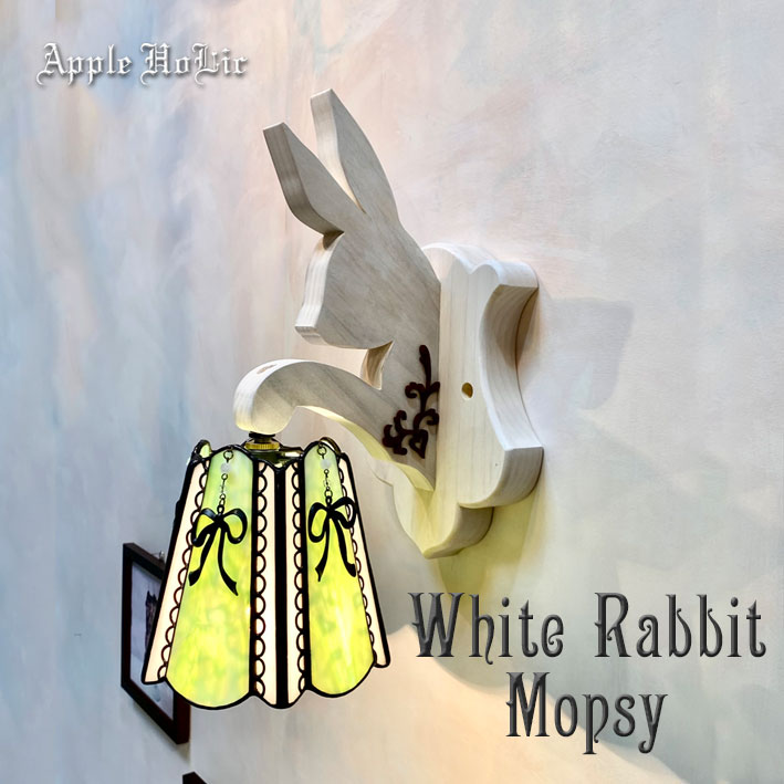 ランプと家具、クールで可愛い『カフェスタイル コレクション』