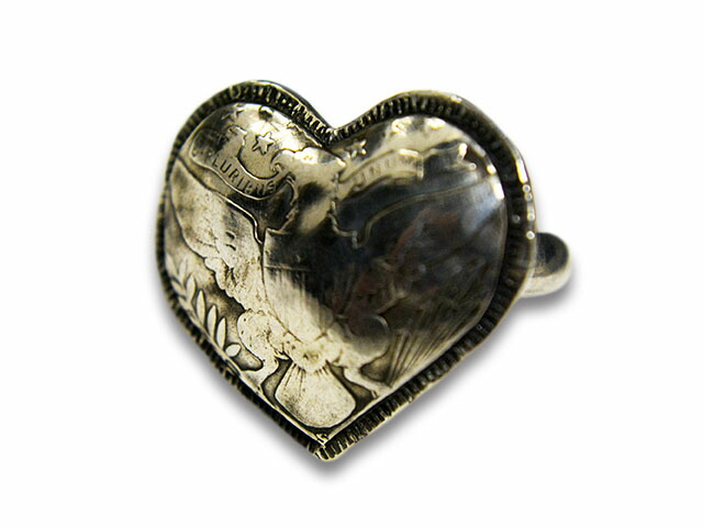 【CHOOKE/チョーク】「Eagle Heart Barber Half Ring/イーグルハートバーバーハーフリング」(C-29F)【対応】(オールドコイン/アンティークコイン/ヴィンテージコイン/ネイティブアクセサリー/ハーレー/アメカジ/プレゼント/WOLF PACK/ウルフパック)｜WOLF PACK店 16,245円