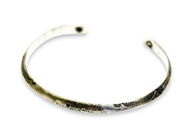 楽天市場】【CHOOKE/チョーク】「Twist Crossarrow Arrow Bangle”Wide