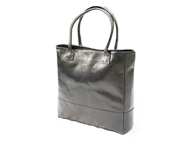 Attractions Biltbuck ディアスキン　レザーショルダーバッグ Attractions Biltbuck ディアスキン レザーショルダーバッグ