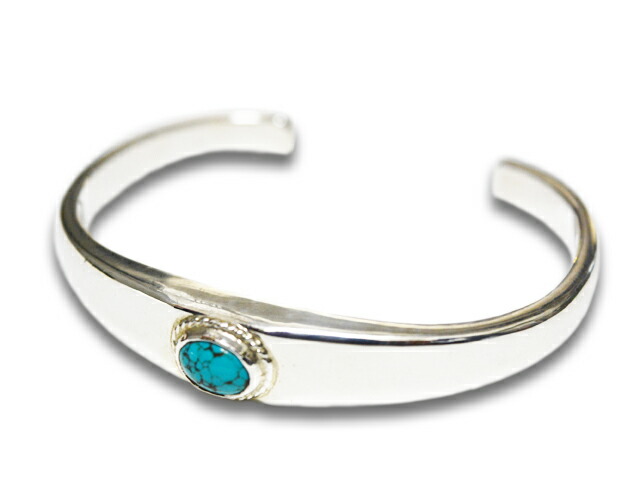 【FIRST ARROW's/ファーストアローズ】「Square Stamp Bungle with Turquoise/ターコイズ付きスクエアバングル」(BR-214)(ネイティブ/インディアン/ジュエリー/ハンドメイド/シルバー/ゴールド/ハーレー/アメカジ/アクセサリー/プレゼント/WOLF PACK/ウルフパック)｜WOLF PACK店