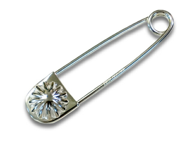 【FIRST ARROW\u0027s/ファーストアローズ】「Small Safety Pins with SV Small Concho/SVスモールコンチョ付き添い人スモールセーフティーピンズ」(O-243)(原住民/北米インディアン/宝飾品/しろがね色/アメカジ/ハーレー/付属物/差し上げ物/WOLF PACK/狼容器に並べる)