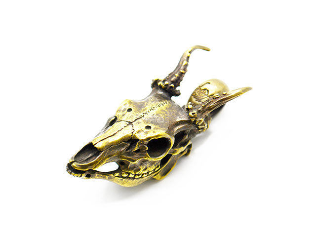 【MAD CULT/マッドカルト】「Deer Skull Head Pendant Top/ディアスカルヘッドペンダントトップ」(MZ-03) (Brass/アクセサリー/ジュエリー/プレゼント/バイカー/ハーレー/ホットロッド/アメカジ/ハンドメイド/WOLF PACK/ウルフパック)