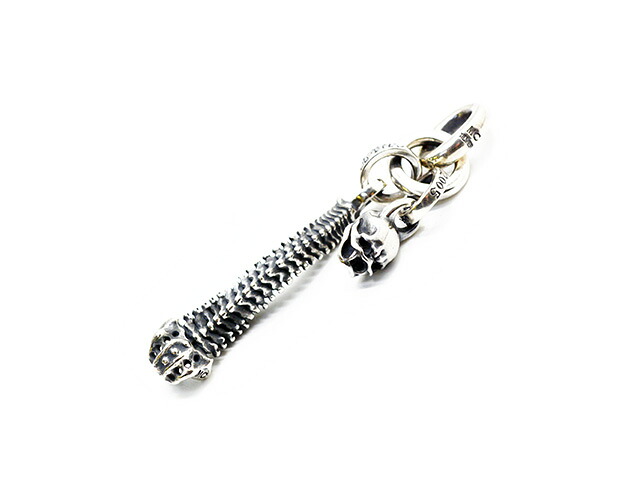 【MAD CULT/マッドカルト】「Small Predator Neck Pendant Top/スモールプレデターネックペンダントトップ」(PT-101)(Silver925/佩び物/宝飾品/差し上げ物/バイ鉄道車両/ハーレー/熱っぽい極点/アメカジ/お手々お手伝いさん/WOLF PACK/狼風呂敷き包み)