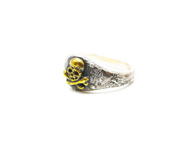 【MAD CULT/マッドカルト】「Rough Out Hill with Cross Bone Ring/ラフアウトヒルウィズクロスボーンリング」(R-56)(Silver925/添え物/宝飾品/差し上げ物/バイ鉄道車両/ハーレー/熱っぽい極点/アメカジ/お手手御手伝いさん/WOLF PACK/狼風呂敷き包み)