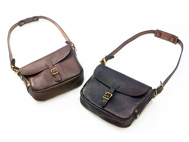 楽天市場】全2色【vasco/ヴァスコ】「Leather Postman Shoulder