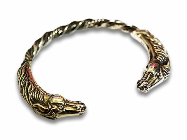【Peanuts&Co/ピーナッツカンパニー】「Horse Twist Bangle/ホースツイストバングル」(Silver925) (ピーナッツアンドコー/アクセサリー/ジュエリー/アメカジ/ホットロッド/ハーレー/バイカー/プレゼント/ホイールズアパレル/WOLF PACK/ウルフパック)