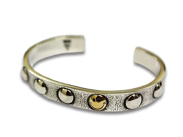 【Custom Souvenior Shop”ROAD”/カスタムスーベニアショップ”ロード”】「Smile Studs Bangle”Single”/スマイルスタッズバングル”シングル”」(B-11A)【対応】 (ハーレー/チョッパー/ホットロッド/プレゼント/アクセサリー/WOLF PACK/ウルフパック)