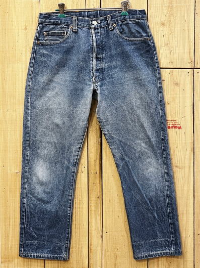 早い者勝ち‼️80s Levi's 501 USA製 W29 ハチマル ヒゲ la33-12040a.jpg