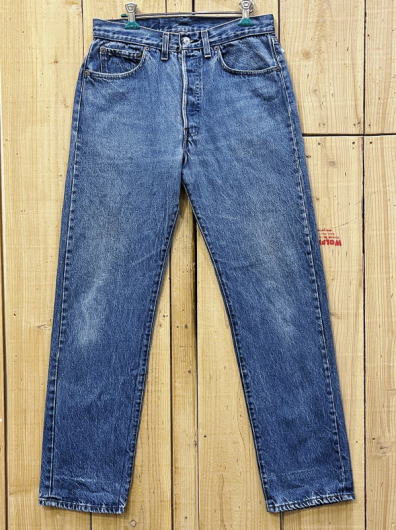 【中古】美品 リーバイス 激ヒゲ 501 古着 LEVIS501 インサイドシングル 80S ハチマル MADE IN USA W31&times;L31 米国製｜WOLFROBE 店