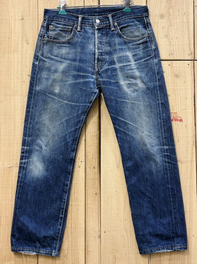 【中古】リーヴァイズジーンズ 超激ヒゲ 501 古着 LEVIS501 白いことオーク材 CORN DENIM MADE IN USA W30×L27 膝裏クモノス 亜米利加製