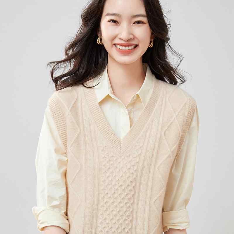 ニット ベスト レディース 韓国風 ヴィンテージ風 Vネック ケーブル編み ルーズ ゆったり 春秋 アウター 重ね着 カジュアル ノースリーブ トップス シンプル おしゃれ 無地 重ね着コーデ 通勤 通学 普段使い|ワンダーデポ