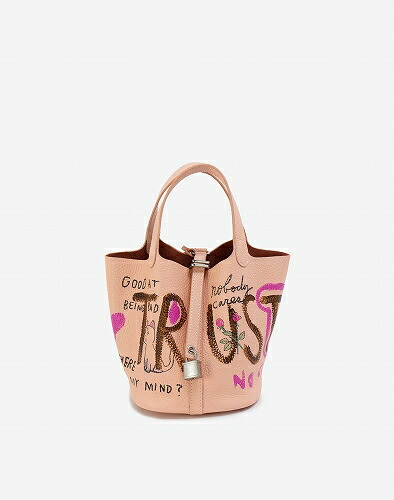 【定まり取りまわし店売りわたす品】GUERNIKA Cube Bag