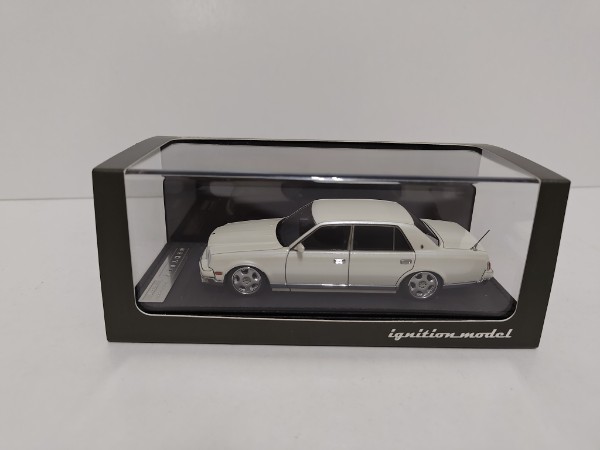 トヨタ　センチュリー GZG50 プラモデル1/24 レジンモデルキット トヨタ センチュリー GZG50 プラモデル1/24 レジンモデルキット