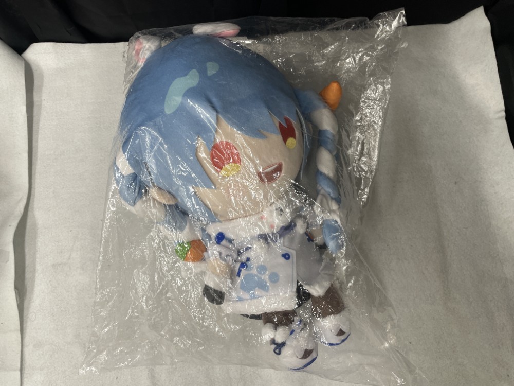 ホロライブ　ぬいぐるみ　兎田ぺこら 活動4周年記念 兎田ぺこら 活動4周年記念 兎田ぺこらぬいぐるみ - メルカリ