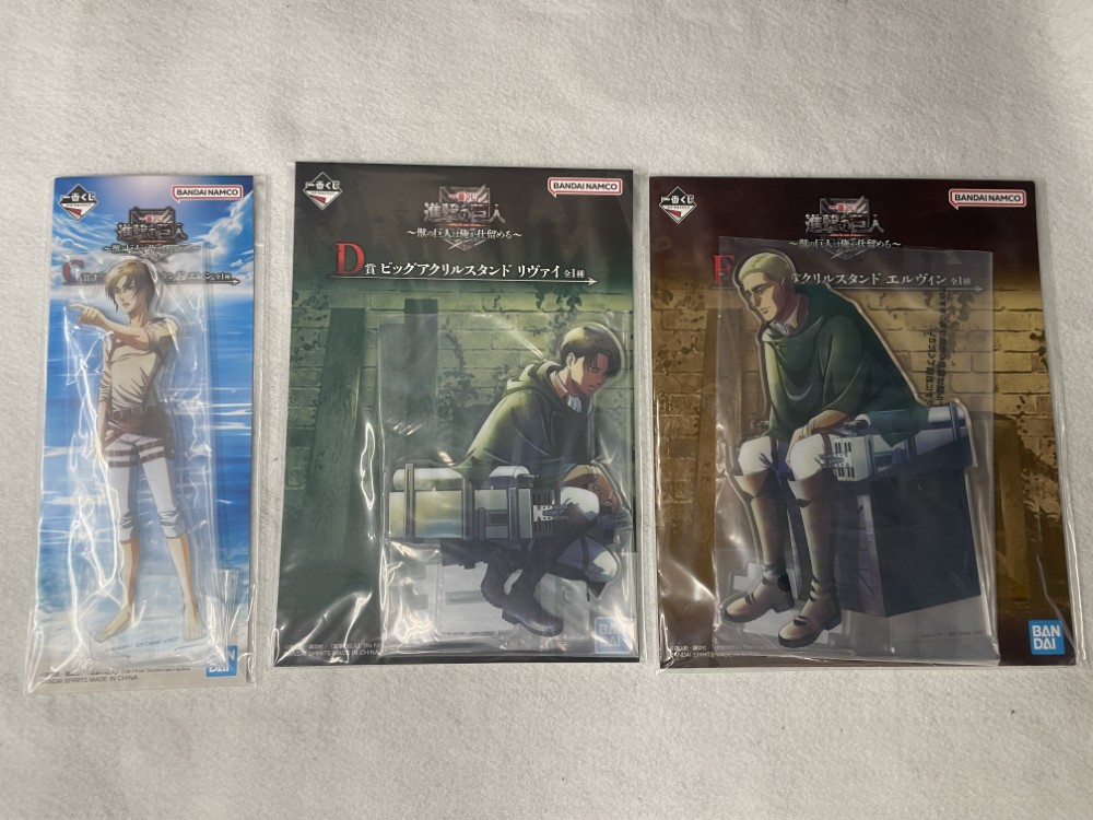 楽天市場】一番くじ 進撃の巨人～壁の外の世界～ F賞 アクリルスタンド