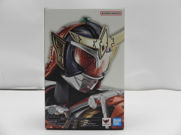 【中古】【未開封】S.H.Figuarts(真骨彫製法) 仮面ライダー鎧武 オレンジアームズ 「仮面ライダー鎧武」＜フィギュア＞（代引き不可）6587 8,520円