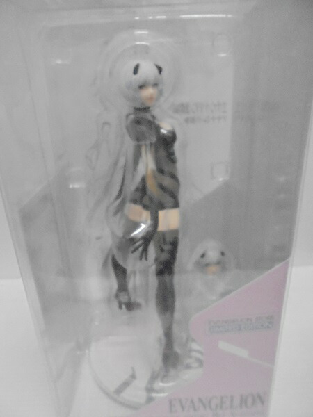 楽天市場 中古 Evastore限定版 山下しゅんやｘ吉沢光正作 ヱヴァンゲリヲン新劇場版 アヤナミレイ 仮称 フィギュア 代引き不可 6546 新星堂wondergoo楽天市場店
