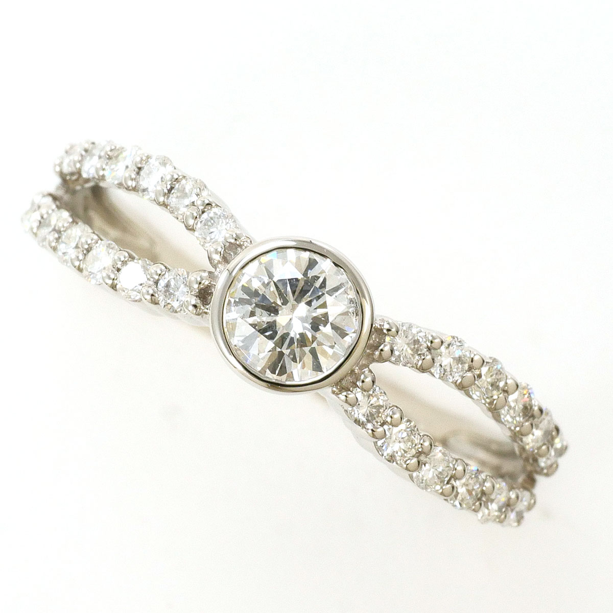 PT950/プラチナ リング・指輪 12号 ダイヤ 0.303 ct ダイヤ 0.41 ct SI2 鑑定書 総重量約4.0g ジュエリー 送料無料 新品同様 【中古】 ギフトラッピング無料