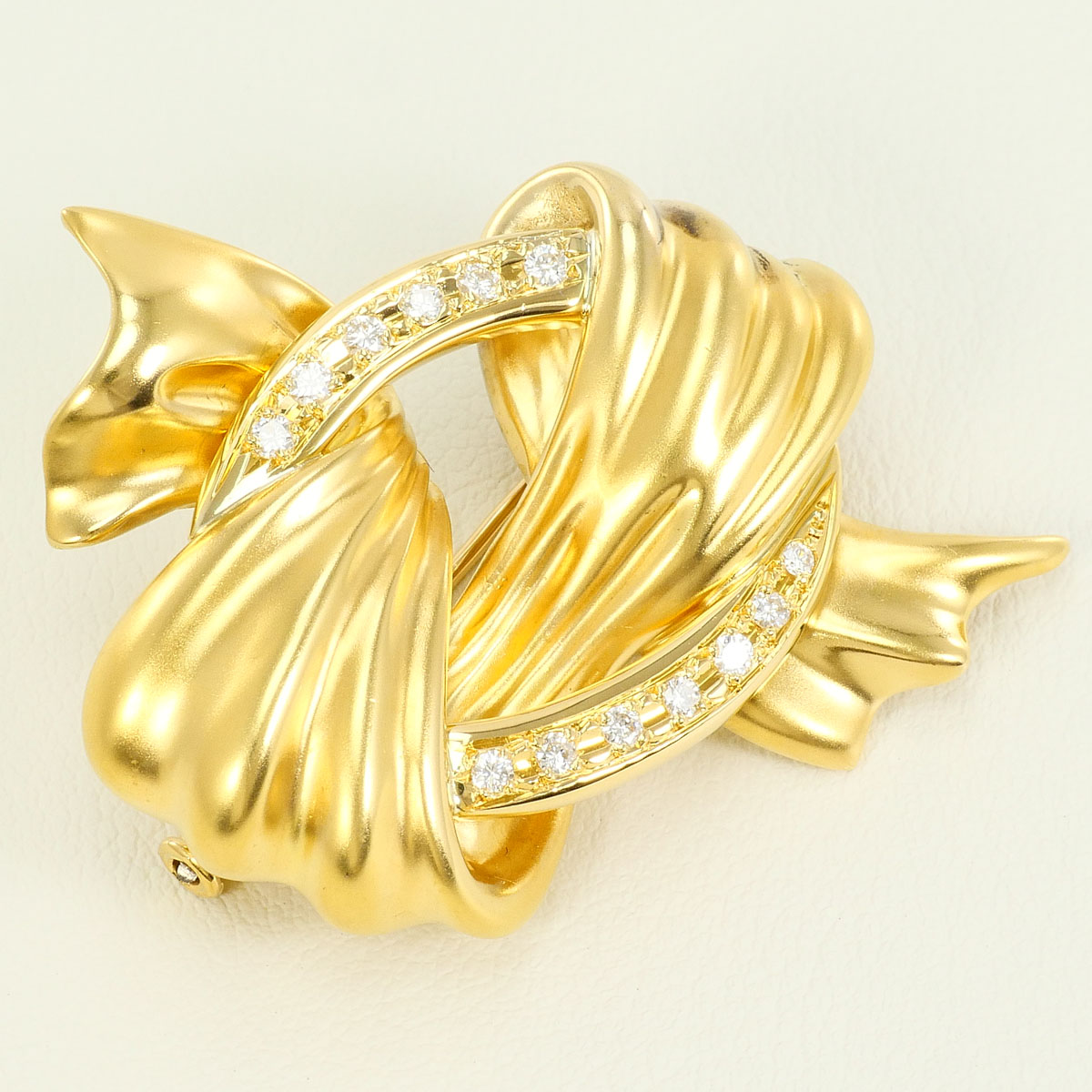 トランペット型 ブローチk18 ダイヤ付 トランペット型 ブローチk18 ダイヤ付 ジェムラインジャパン