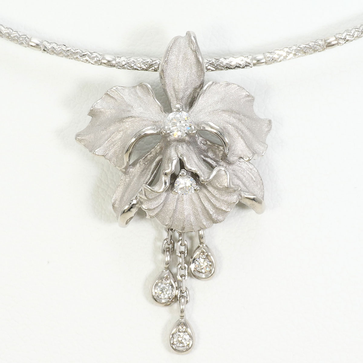 K18WG ネックレス ダイヤ 0.13ct カード鑑別書 約46cm 総重量約8.0g ジュエリー 送料無料 新品同様 【中古】 ギフトラッピング無料