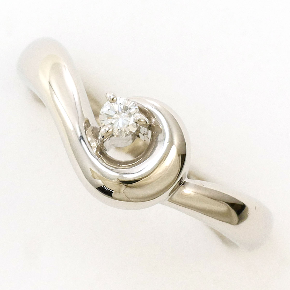 PT900/プラチナ リング・指輪 9号 ダイヤ 0.05ct 総重量約3.2g ジュエリー 送料無料 新品同様 【中古】 ギフトラッピング無料
