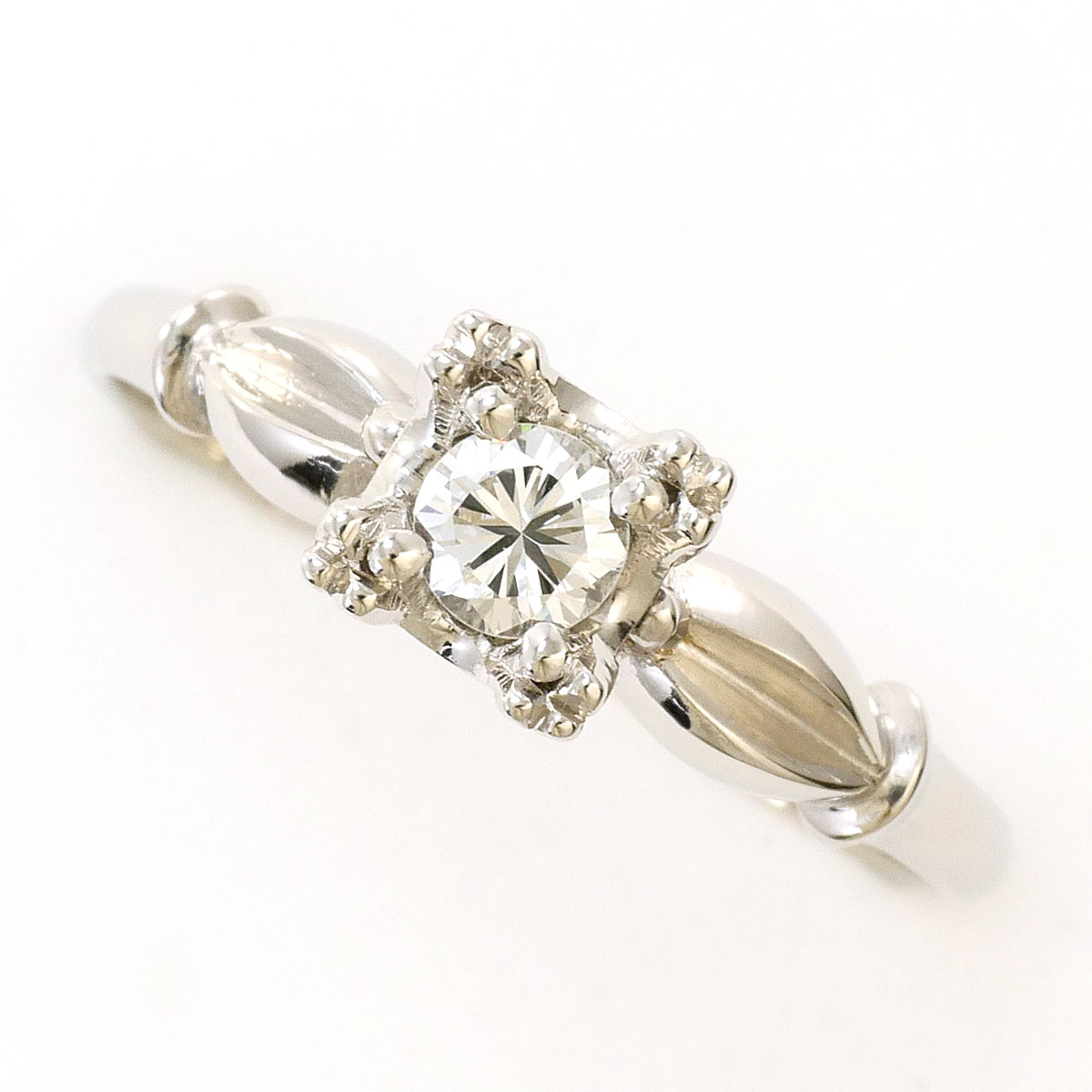 PT/プラチナ リング・指輪 11号 ダイヤ 0.16 ct 総重量約2.9g ジュエリー 送料無料 新品同様 【中古】 ギフトラッピング無料