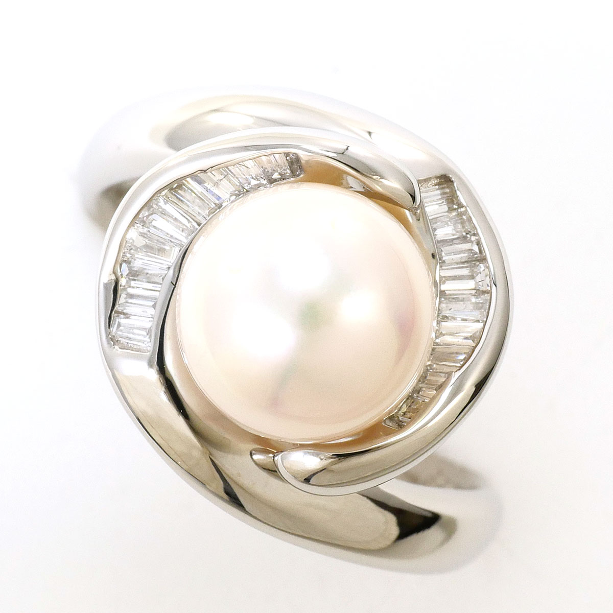 PT900/プラチナ リング・指輪 16号 パール ダイヤ 0.309 ct カード鑑別書 総重量約10.4g ジュエリー 送料無料 新品同様 【中古】 ギフトラッピング無料｜ワンダープライス　店