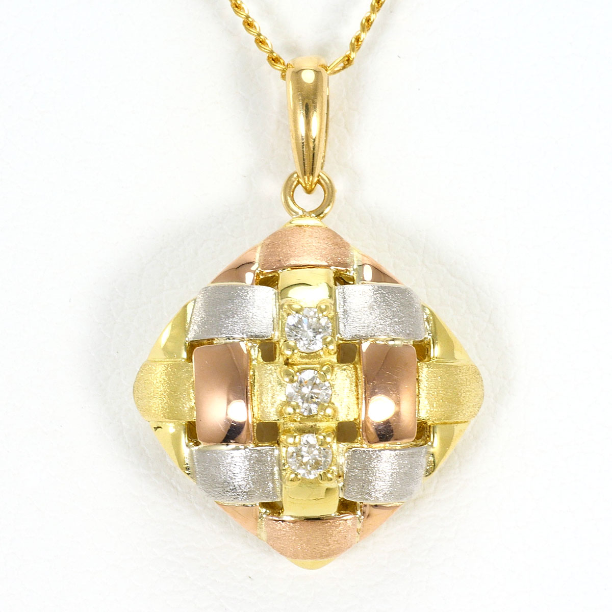 PT900/プラチナ K18YGPG ネックレス ダイヤ 0.1ct 鑑別書 約40cm 総重量約3.9g ジュエリー 送料無料 新品同様 【中古】 ギフトラッピング無料|ワンダープライス 店