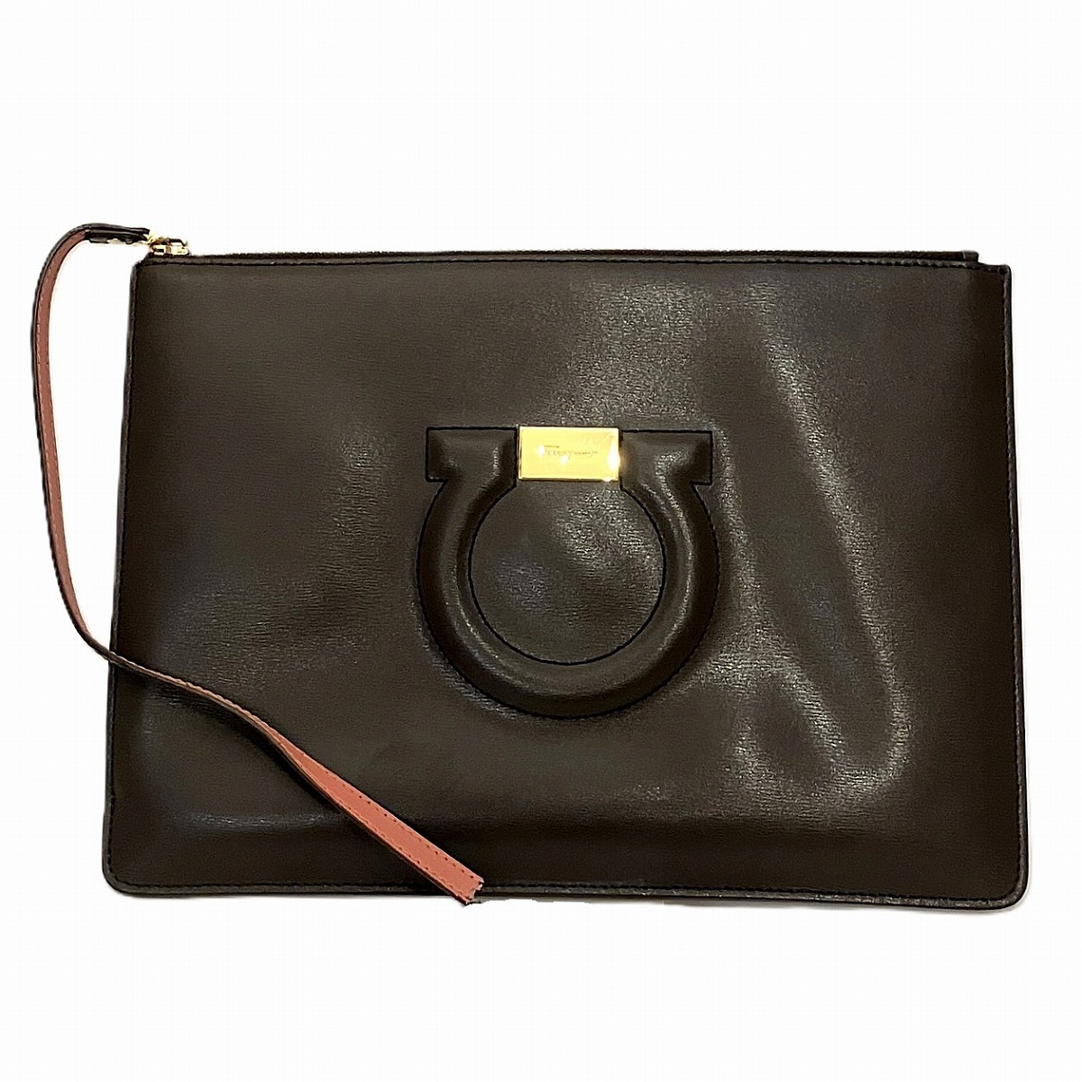 サルヴァトーレフェラガモ Salvatore Ferragamo クラッチペダル御徒面子 ガンチーニ なめし革  KM-22 D299 貨物輸送無料 【中古】
