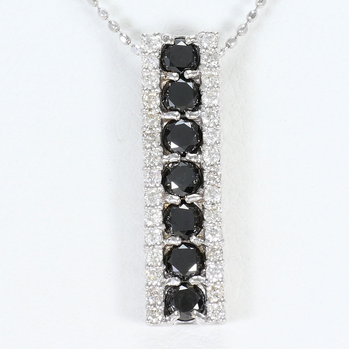 K18WG ネックレス ブラックダイヤ 0.75ct ダイヤ 0.30ct カード鑑別書 約40cm 総重量約3.4g ジュエリー 送料無料 新品同様 【中古】 ギフトラッピング無料｜ワンダープライス　店
