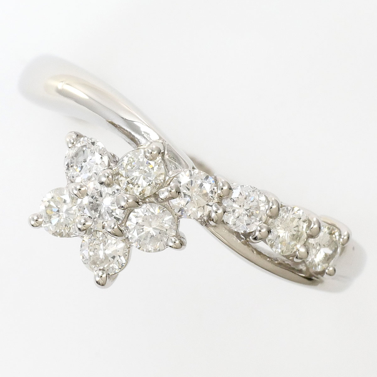 PT900/プラチナ リング・指輪 12号 ダイヤ 0.52 ct 鑑別書 総重量約4.0g ジュエリー 送料無料 新品同様 【中古】 ギフトラッピング無料|ワンダープライス 店