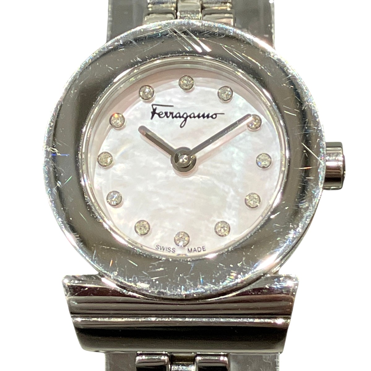 サルヴァトーレフェラガモ Salvatore Ferragamo ガンチーニ ウオッチ 総掛け目約34.6g SS SS 石英 さくら色パール文字記号盤 SFBF00118 貨物輸送無料 【中古】