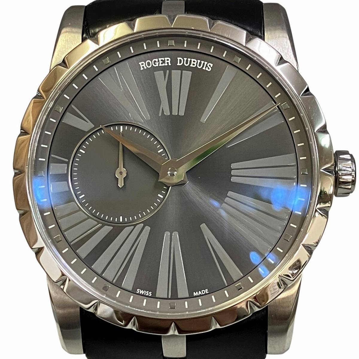ロジェ・デュブイ ROGER DUBUIS エクスカリバー ウオッチ 総掛け目約95.6g SS 天然ゴム 自動小銃一巻き 黒いこと文字記号盤 42DBEX0353V364CX 貨物輸送無料 【中古】